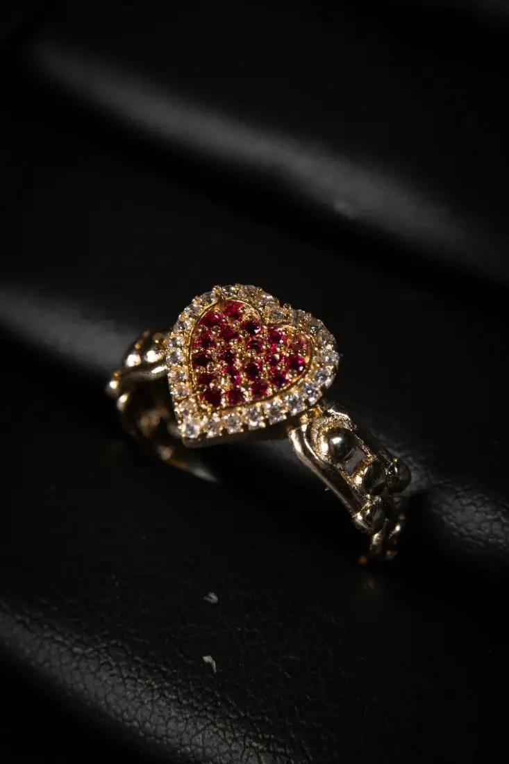Joya personalizada en oro 18K Voltaje 18K